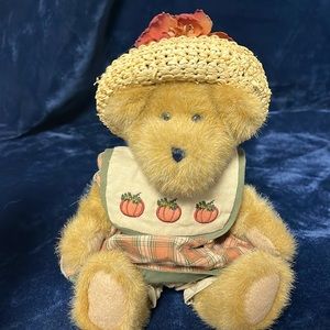 Auntie Autumn Boyds Bears Doll
